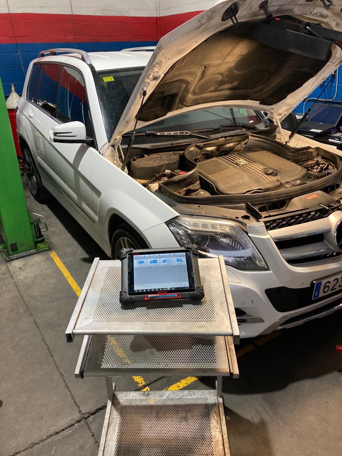 Vehículo 2 - Talleres Rivera